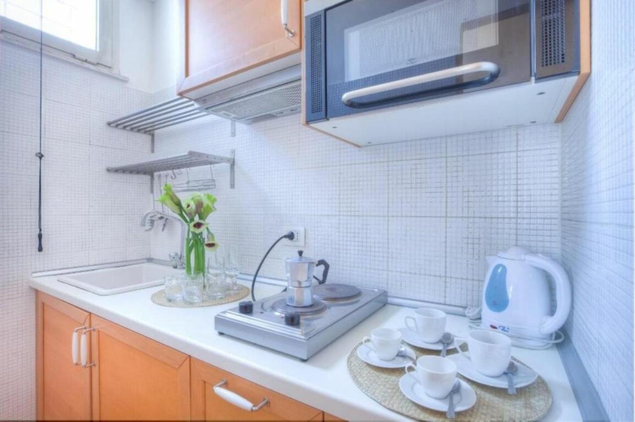 Penna Relais Al Corso Bed & Breakfast Rome Exterior photo