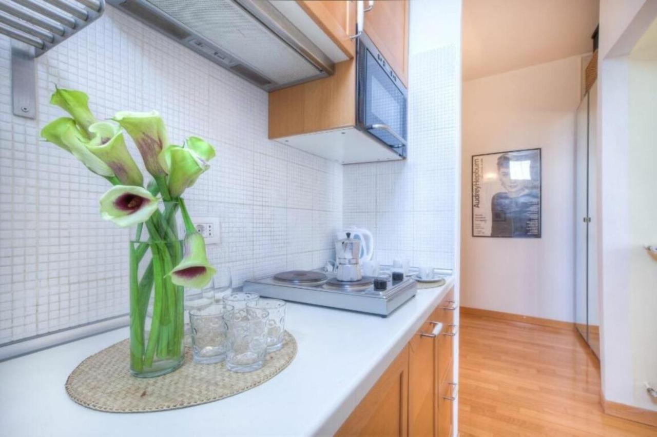 Penna Relais Al Corso Bed & Breakfast Rome Exterior photo
